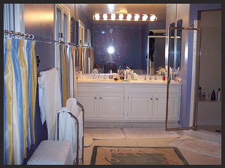 Bethesda Master Bathroom before renovation