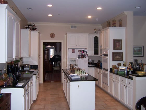 builder grade white kitchen kentlands maryland