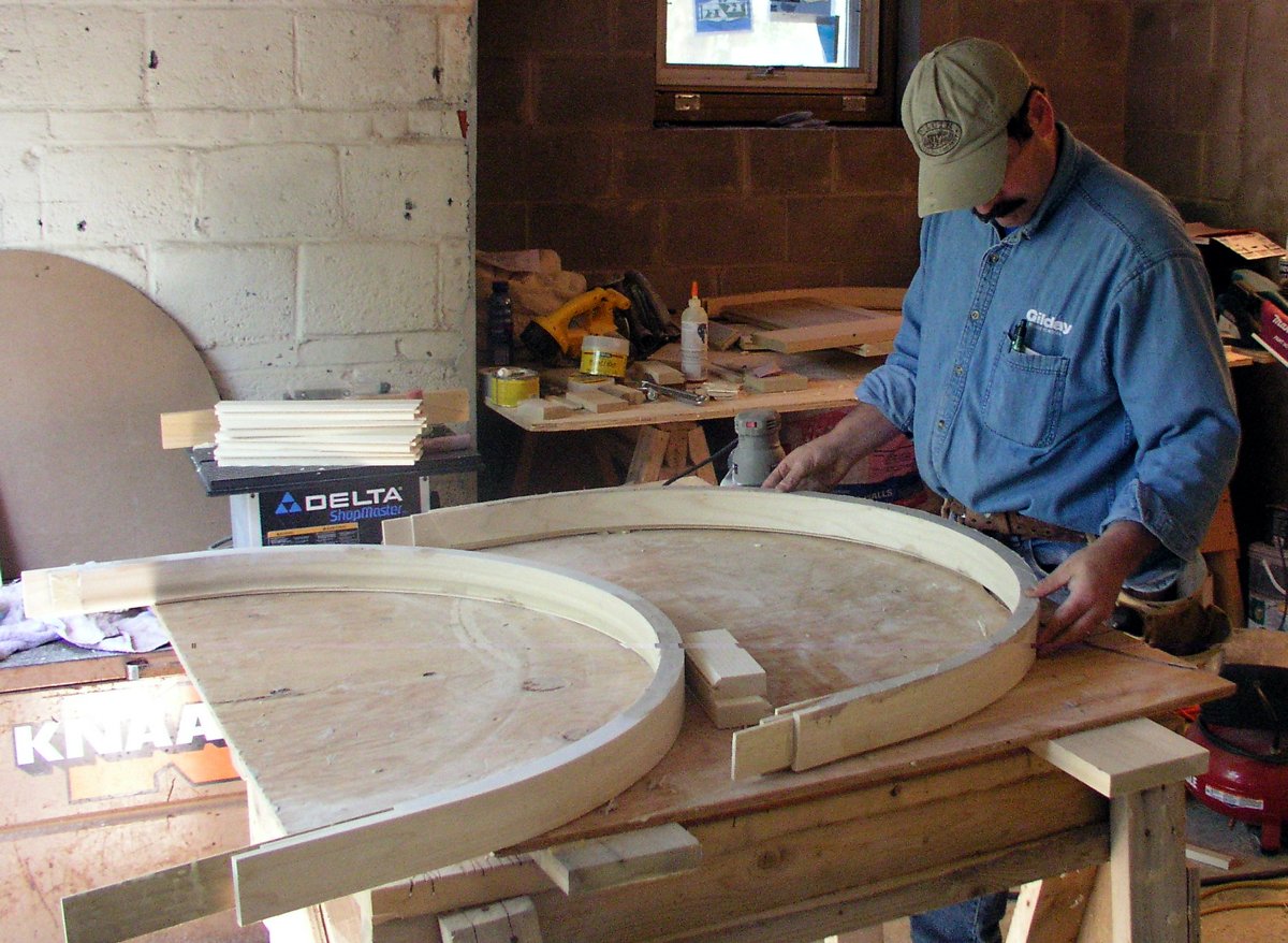 shaping-wood-for-archway
