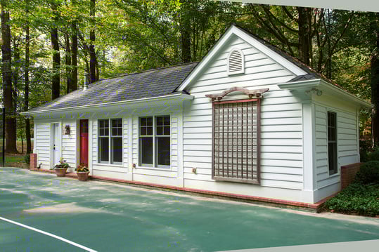 A Guest Cottage on the Court