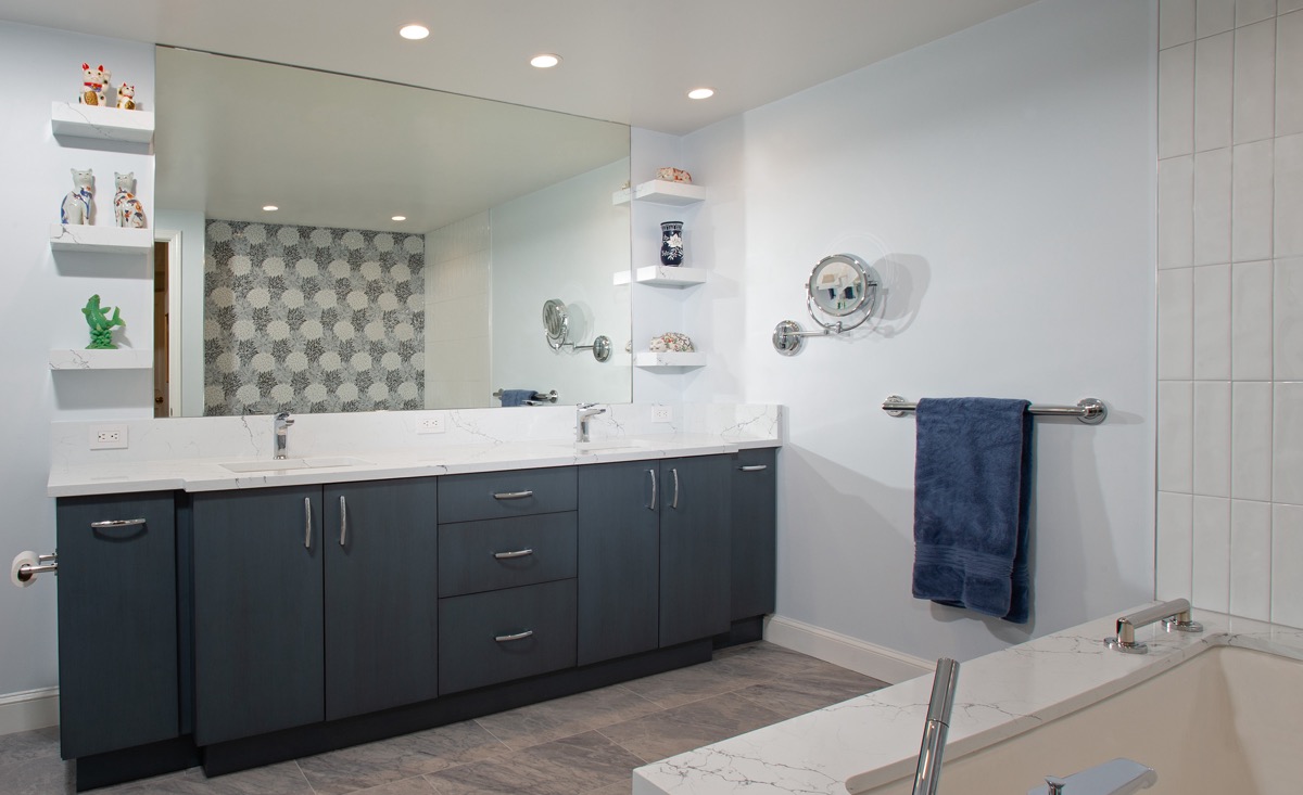 Right Size & Right Aesthetic: Bringing Your Master Bath into the 21st Century