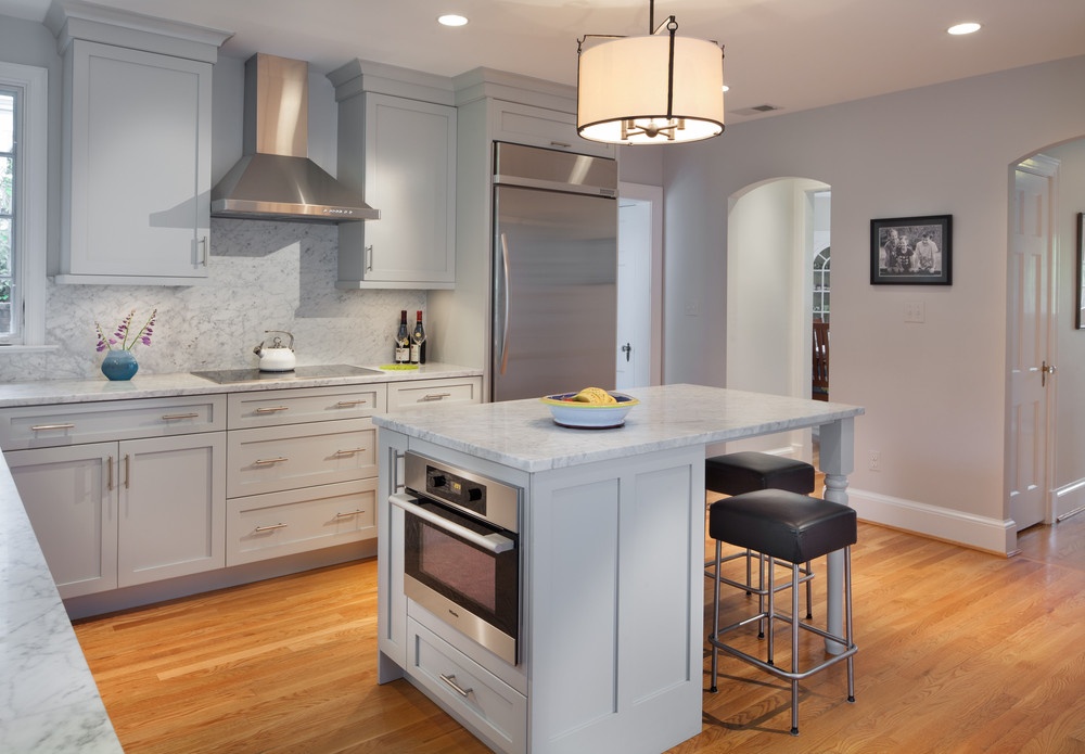 Kitchen Island and Appliances