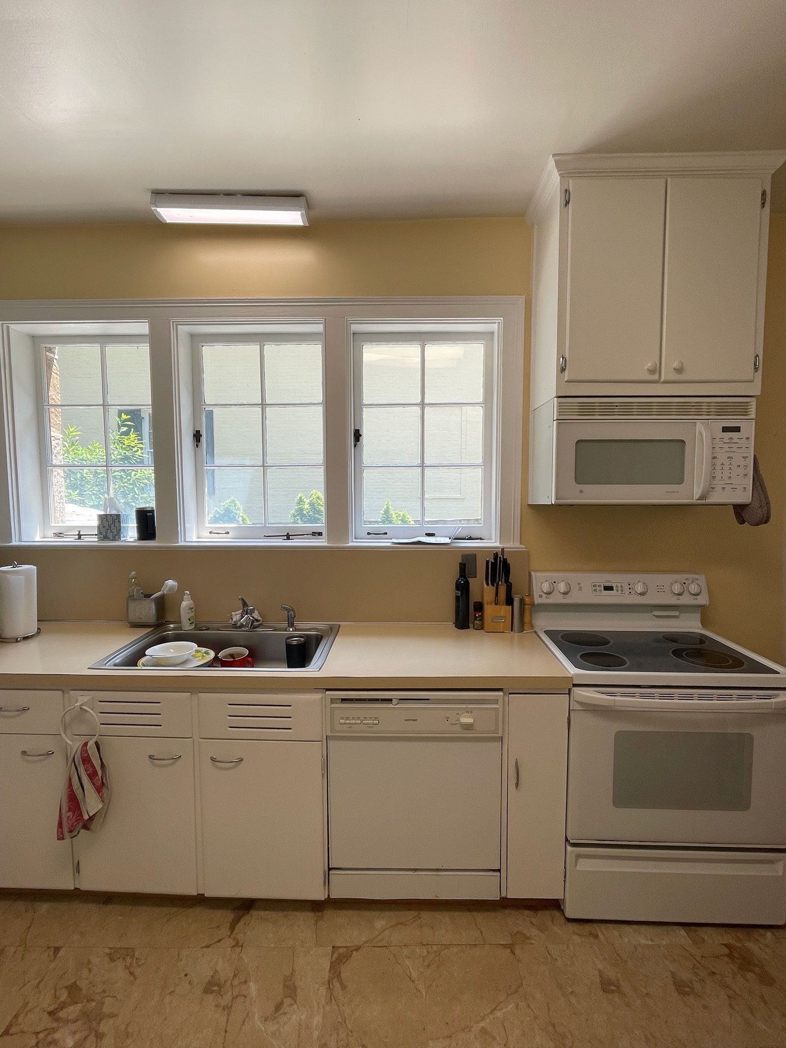 Modernize classic kitchen 9
